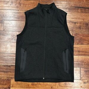 ARCTERYX Covert Vest Full Zip Dark Gray Pockets Polartech Fleece Mens XL